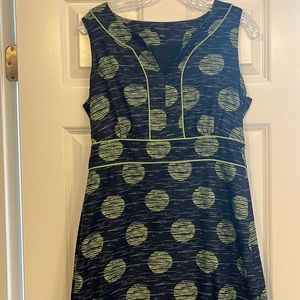 Banana Republic polka dot dress 8